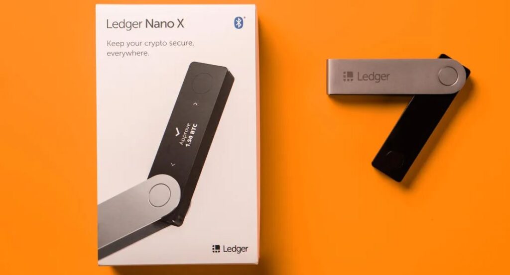 กระเป๋าเก็บคริปโตหรือ Hardware wallet Ledger Nano X